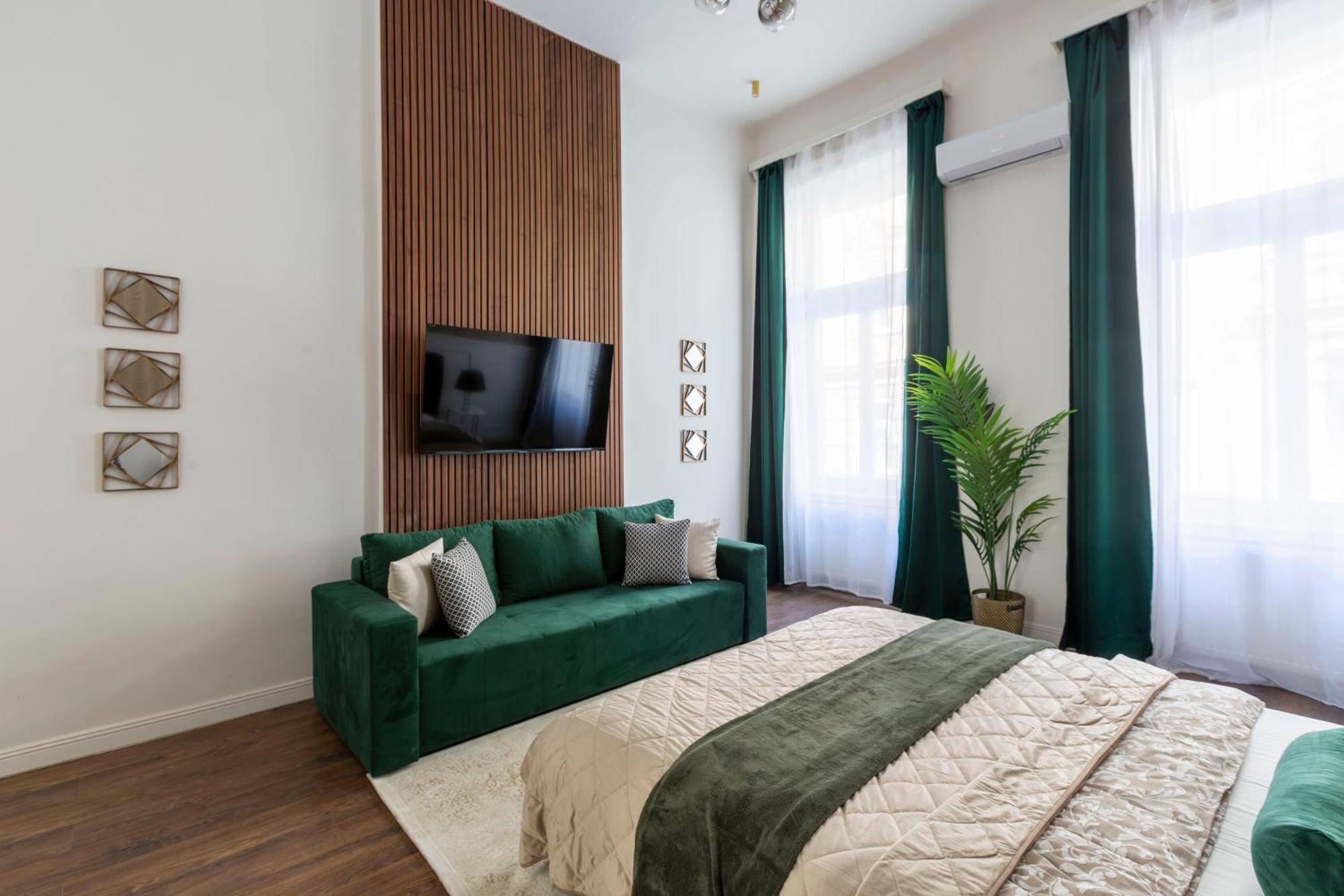 Luxurious Prestige Residence Next To The New York Cafe Budapest Bagian luar foto