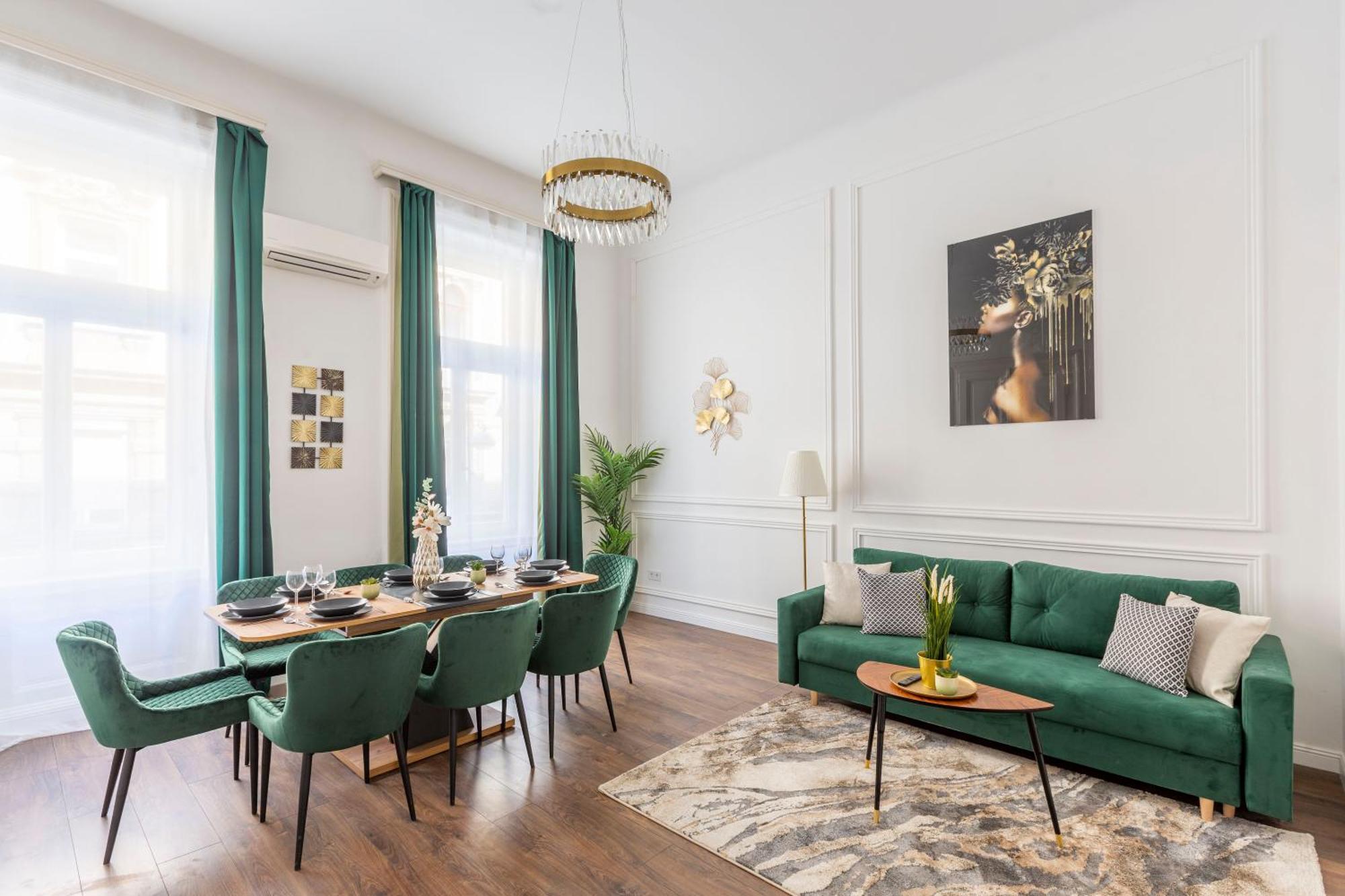 Luxurious Prestige Residence Next To The New York Cafe Budapest Bagian luar foto