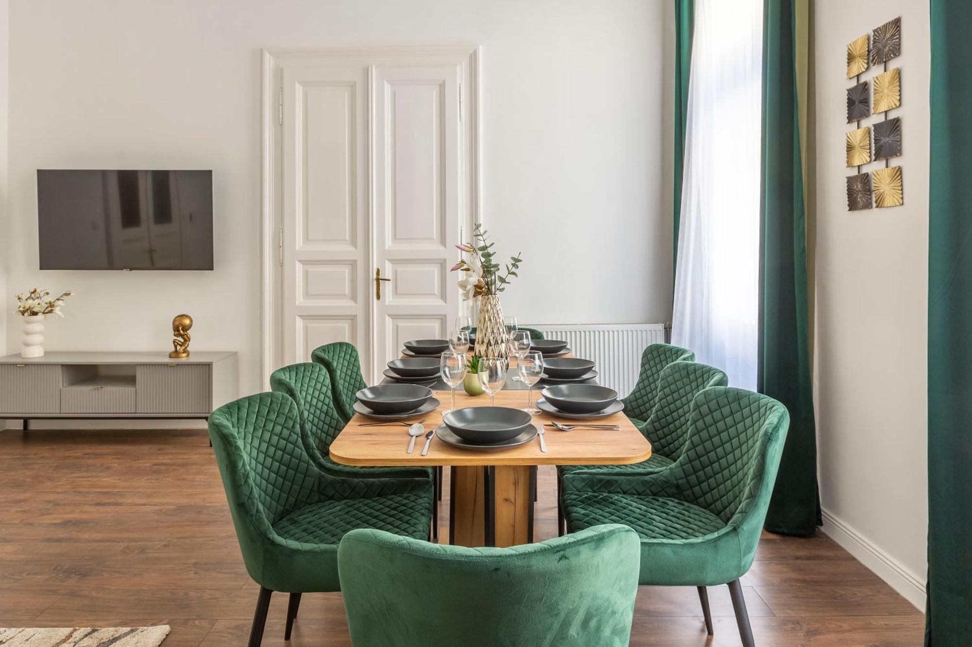 Luxurious Prestige Residence Next To The New York Cafe Budapest Bagian luar foto