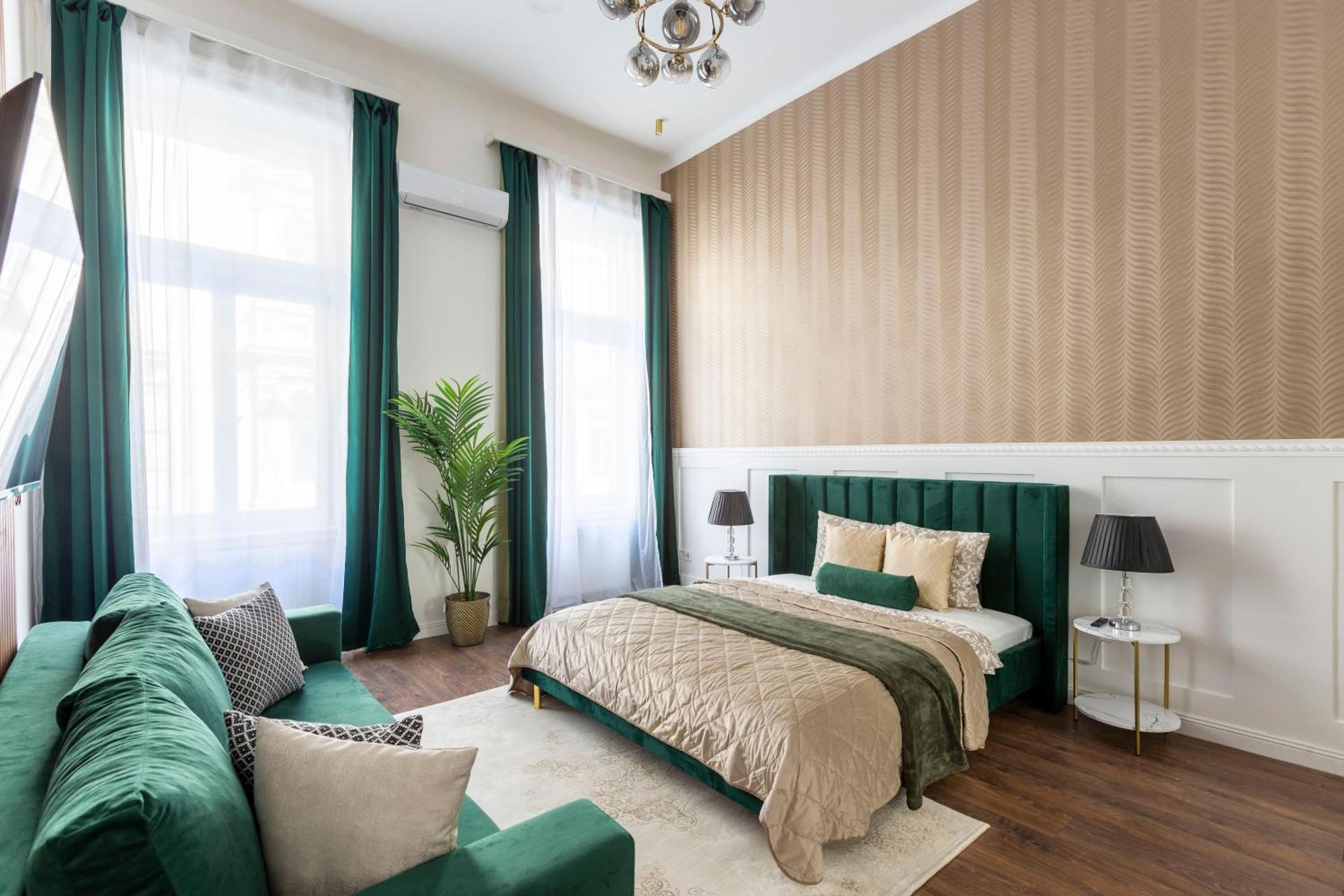 Luxurious Prestige Residence Next To The New York Cafe Budapest Bagian luar foto